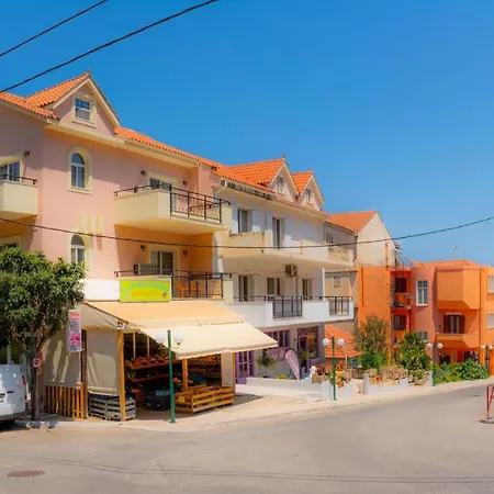 Valsamis 4* Poros (Kefalonia)