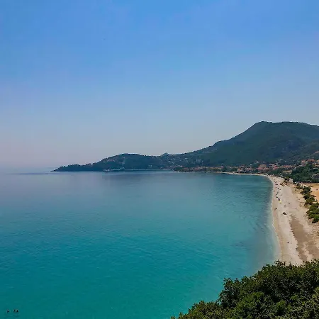 Apartahotel Valsamis Poros (Kefalonia)